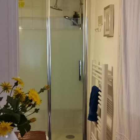 Ana'S Guest House Chambres D'Hotes Aups Exterior photo